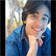 Estudiante de Humanidades da clases de refuerzo para alumnos de PRIMARIA y para alumnos de ESO y BACHILLERATO